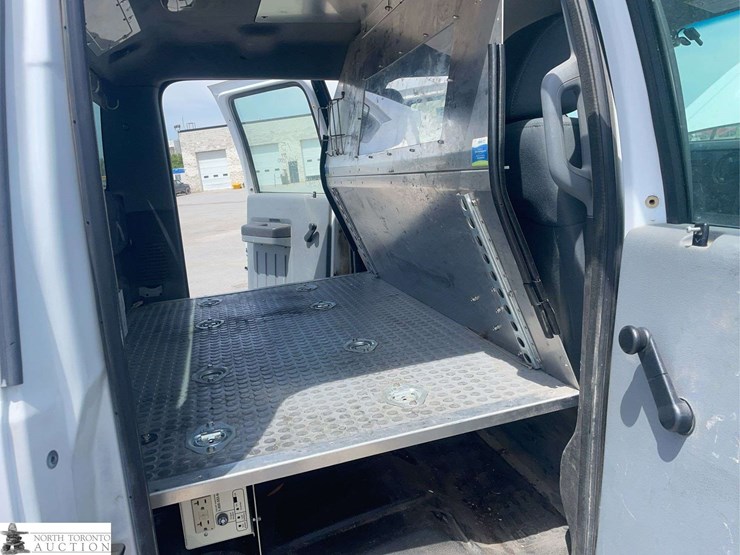 2015-ford-f250-image-17