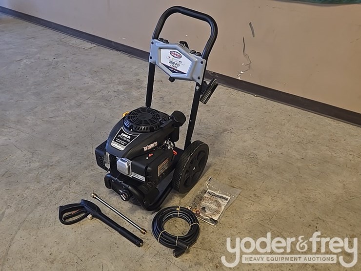unused-2800-psi-simpson-pressure-washer-with-kohler-engine-image-1