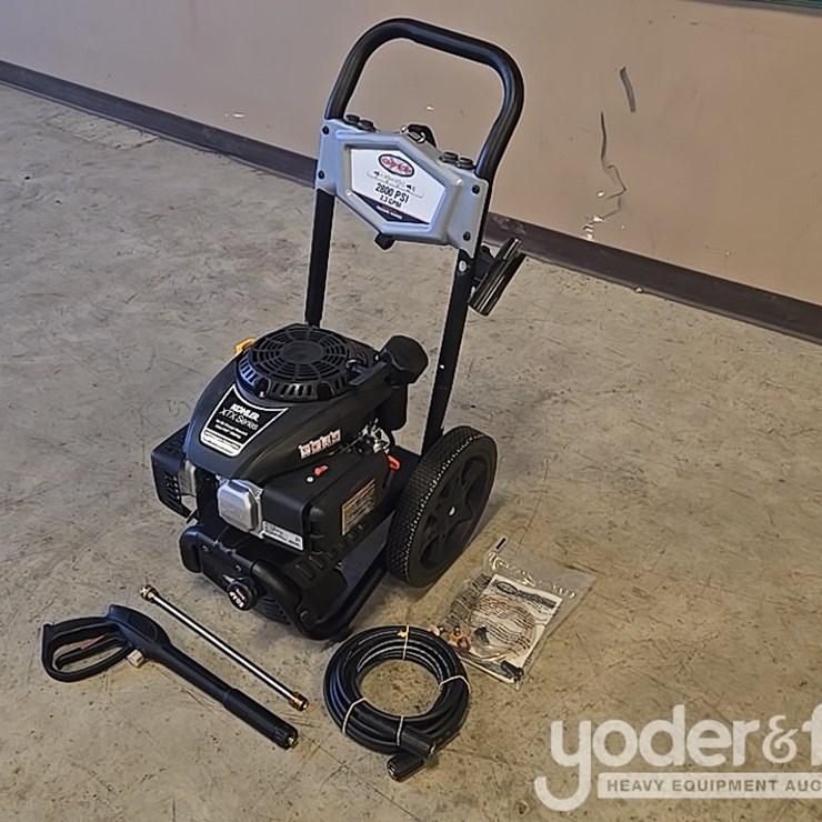 Unused 2800 PSI Simpson Pressure Washer with Kohler Engine