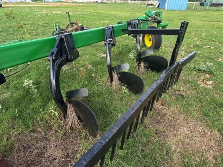 john-deere-3700-image-15