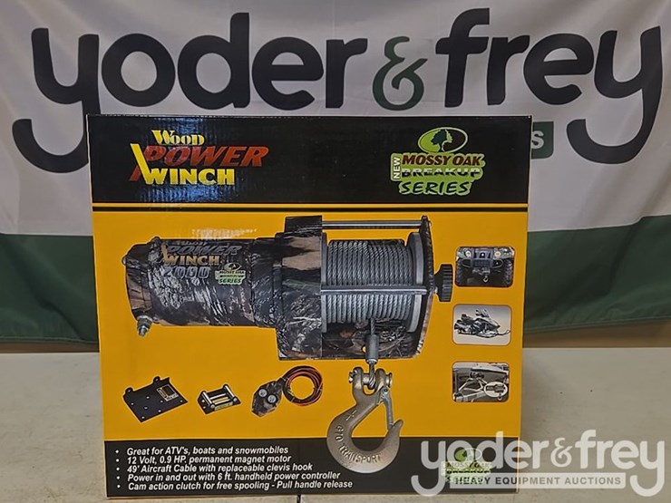 unused-2000#-atv-wood-power-wnch,-atv-winch,-camo-image-1