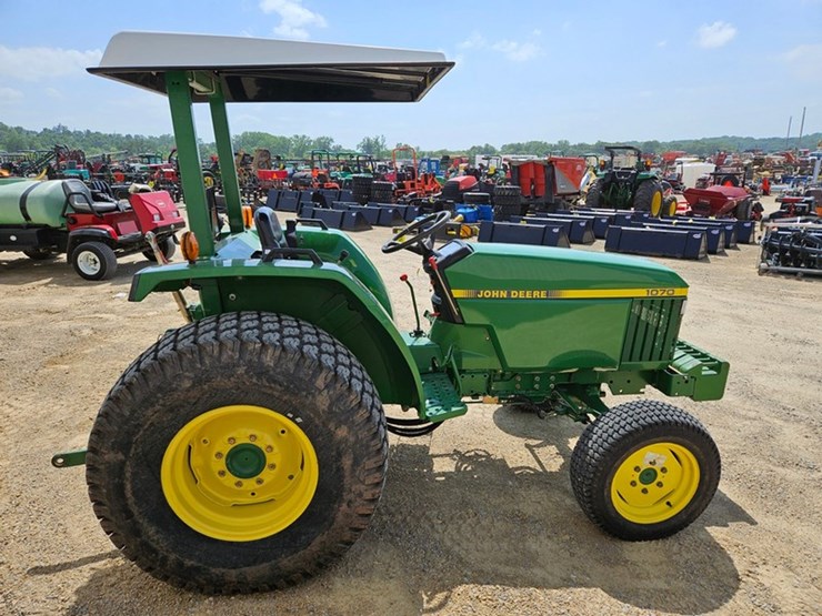 john-deere-1070-image-6