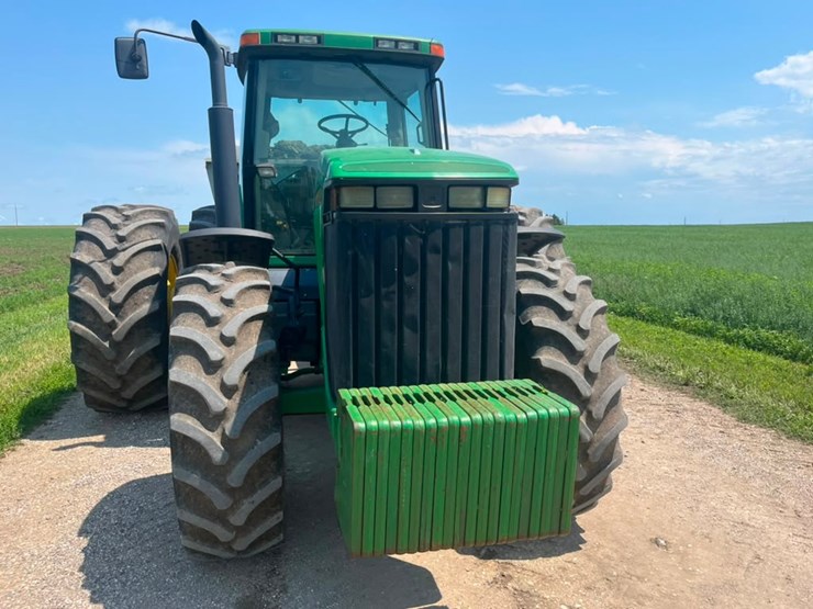 john-deere-8400-image-15
