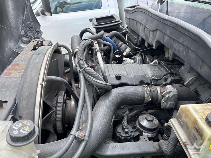 2013-international-durastar-4300-image-25