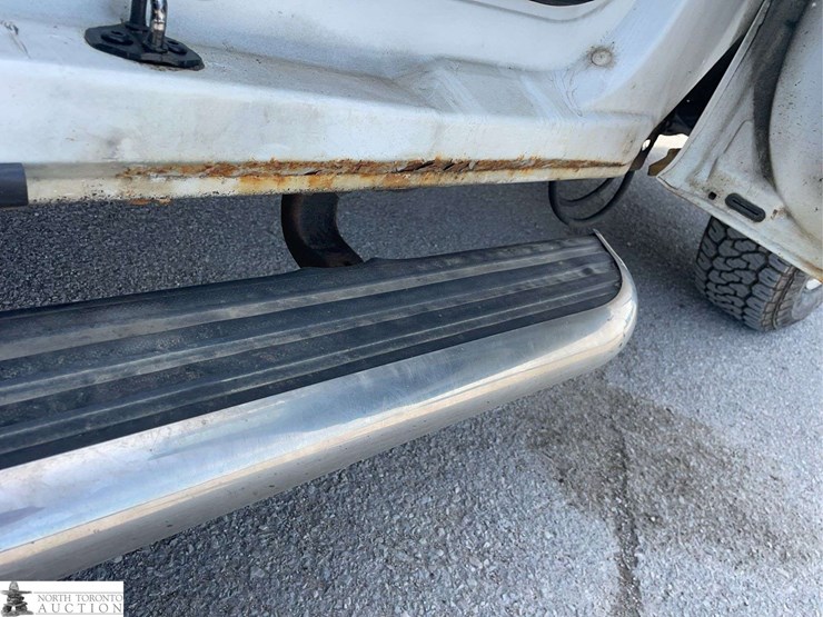 2014-ford-f150-image-34