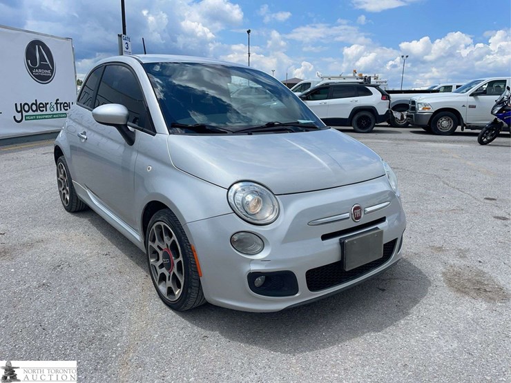 2012-fiat-500-image-3