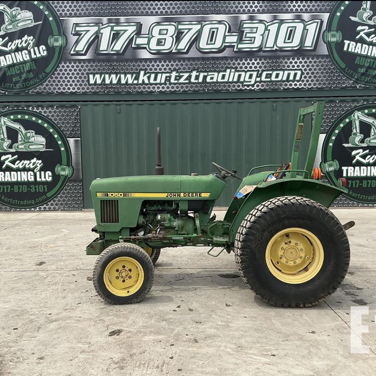 1988 JOHN DEERE 1050