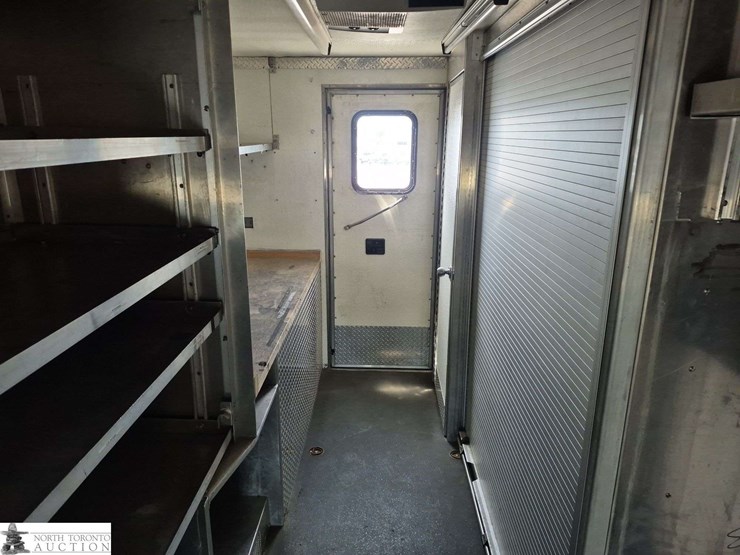 2006-chevrolet-kodiak-c5500-image-29