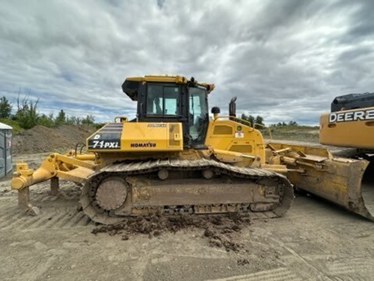 2022-komatsu-d71pxi-24-image-6