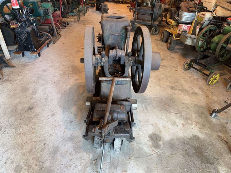fairbanks-z-6-hp-engine-image-3