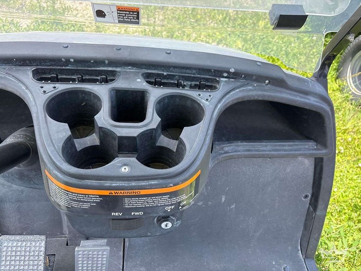 2013-yamaha-ydrex4-electric-utility-cart-image-9