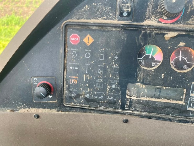 john-deere-8400-image-27