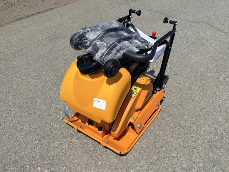 c80t-plate-compactor-image-1
