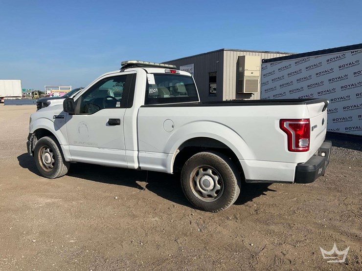 2017-ford-f150-image-4