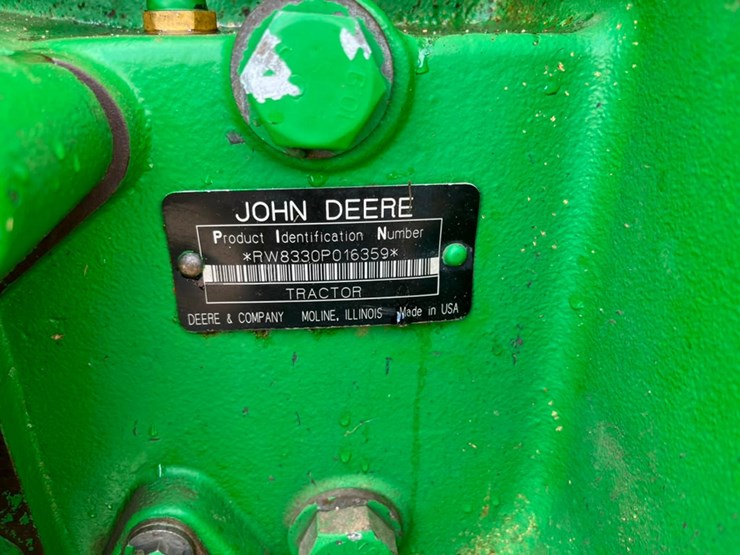 john-deere-8330-image-61