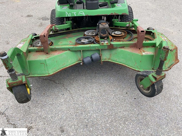 2010-john-deere-1445-image-26