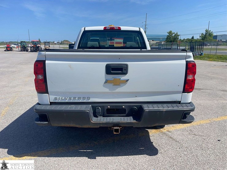2015-chevrolet-silverado-1500-image-6