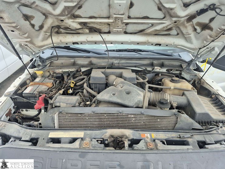 2011-ford-f350-image-9