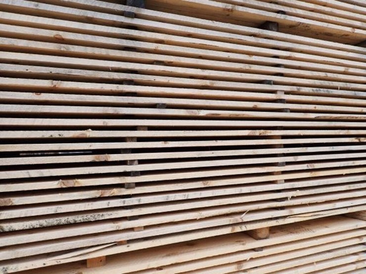 qty-of-(264)-1-in.-x-4-in.-x-10-ft-rough-cut-pine-image-6