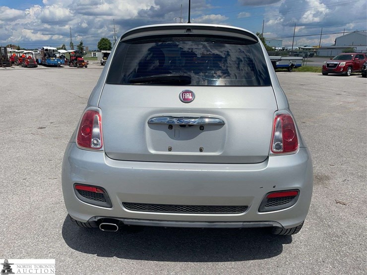 2012-fiat-500-image-6