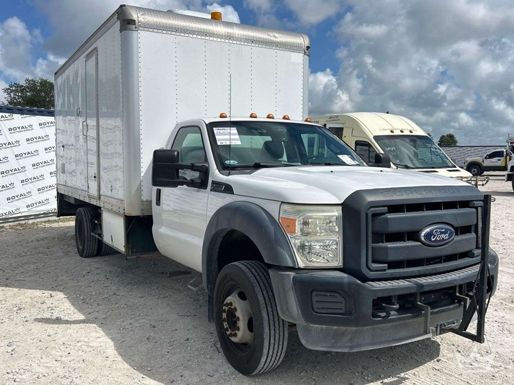 2015-ford-f550-image-2