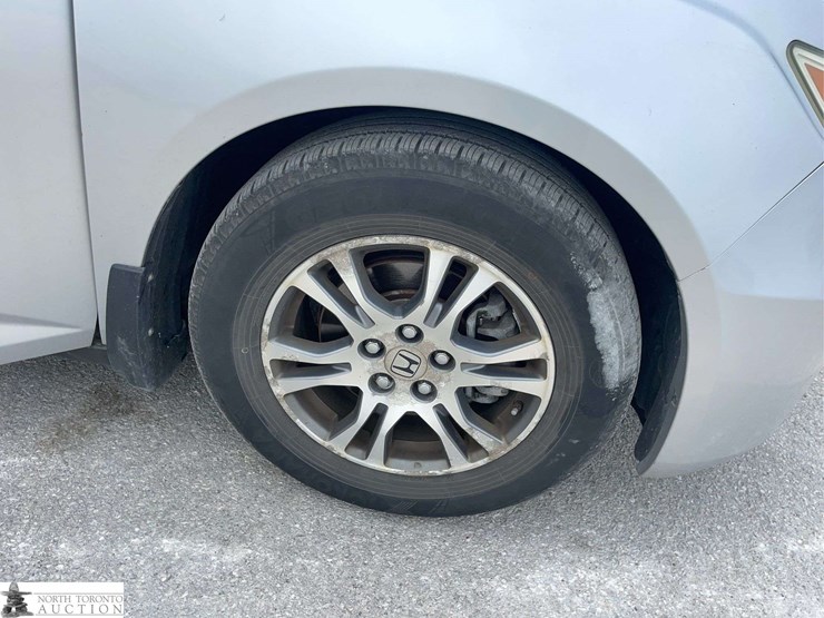 2011-honda-odyssey-image-21