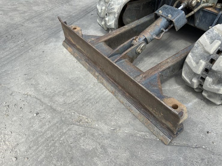2019-kubota-kx018-4-image-12