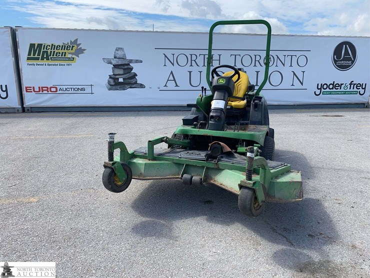 2010-john-deere-1445-image-2