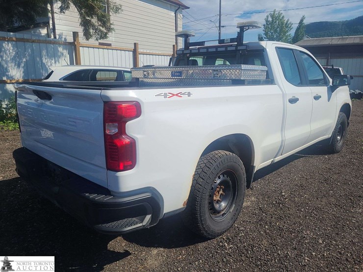 2021-chevrolet-silverado-1500-image-4