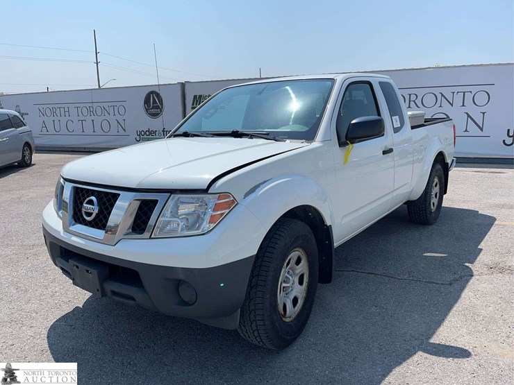 2013-nissan-frontier-image-1