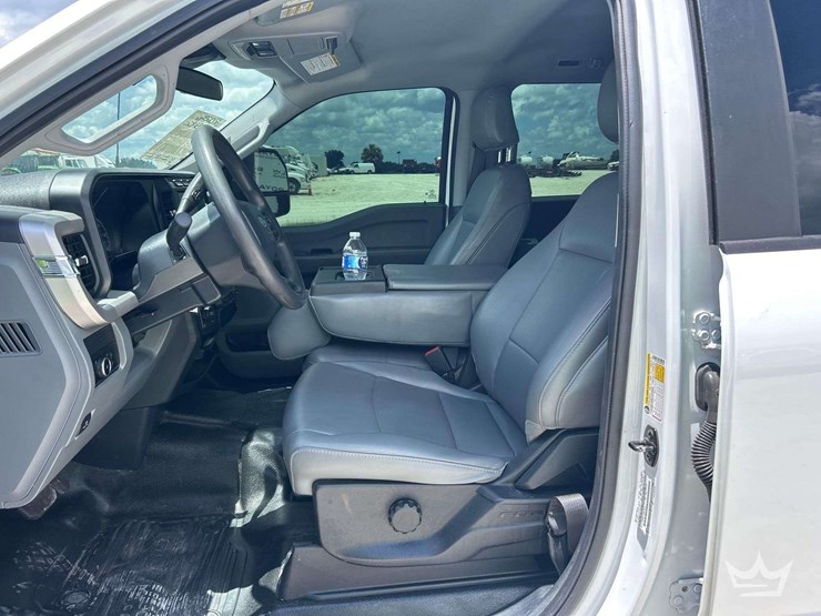 2023-ford-f250-image-13