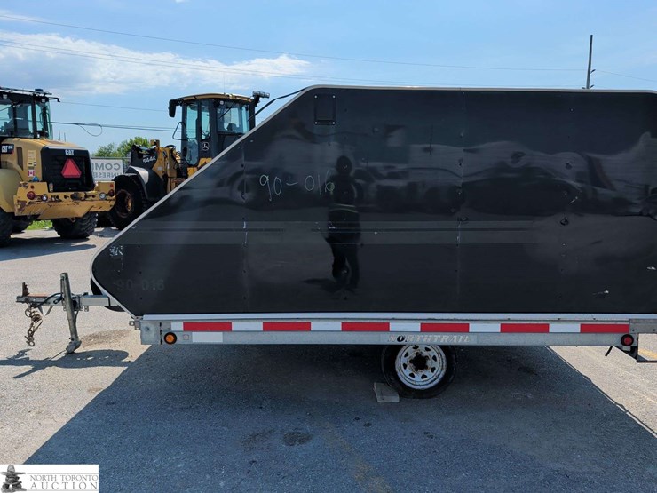 2013-northtrail-snowmobile-trailer-s/a-enclosed-trailer-image-2