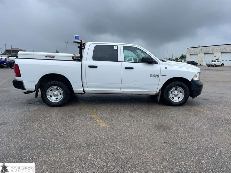 2014-dodge-1500-image-4