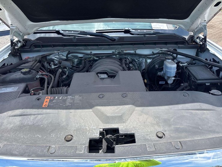 2018-chevrolet-silverado-1500-image-19
