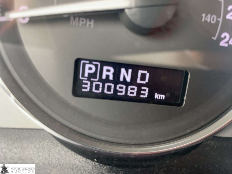 2009-jeep-grand-cherokee-image-13