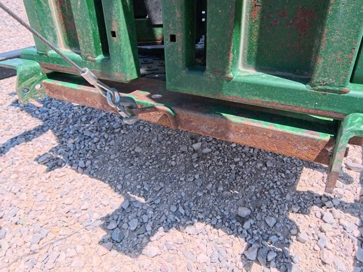 #1073-•-2019-arrow-quip-8600-cattle-chute-image-12