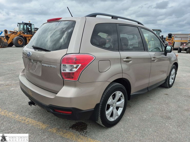 2015-subaru-forester-image-5