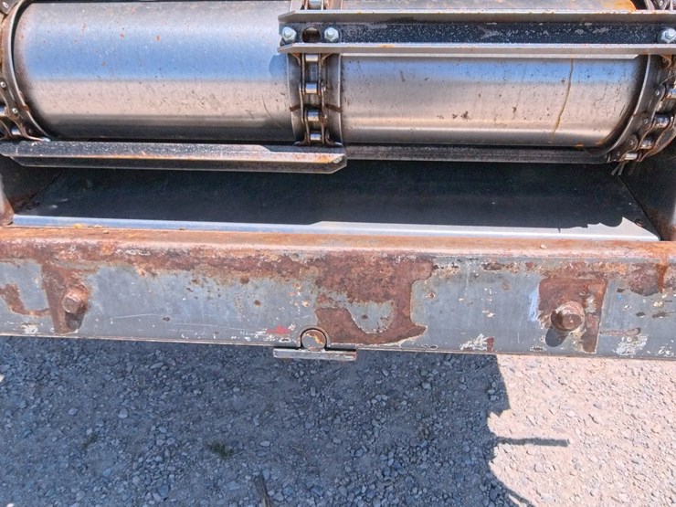 2012-massey-ferguson-9520-image-14