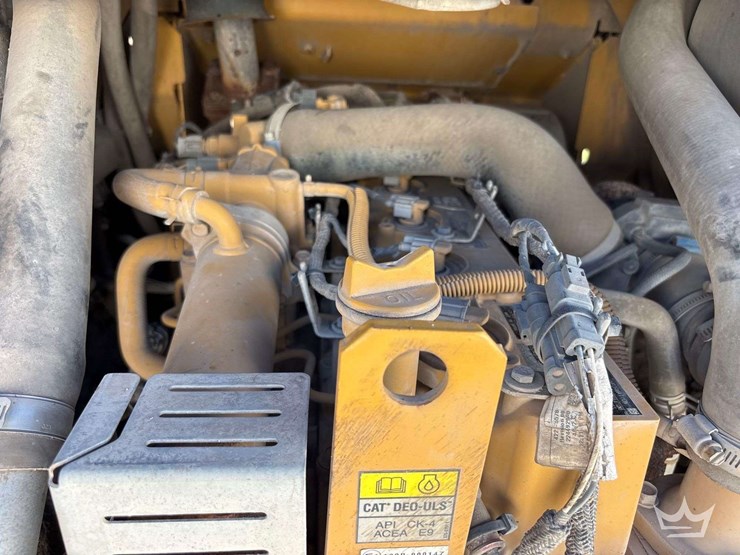 2021-caterpillar-259d3-image-19