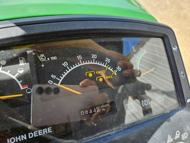 john-deere-1070-image-38