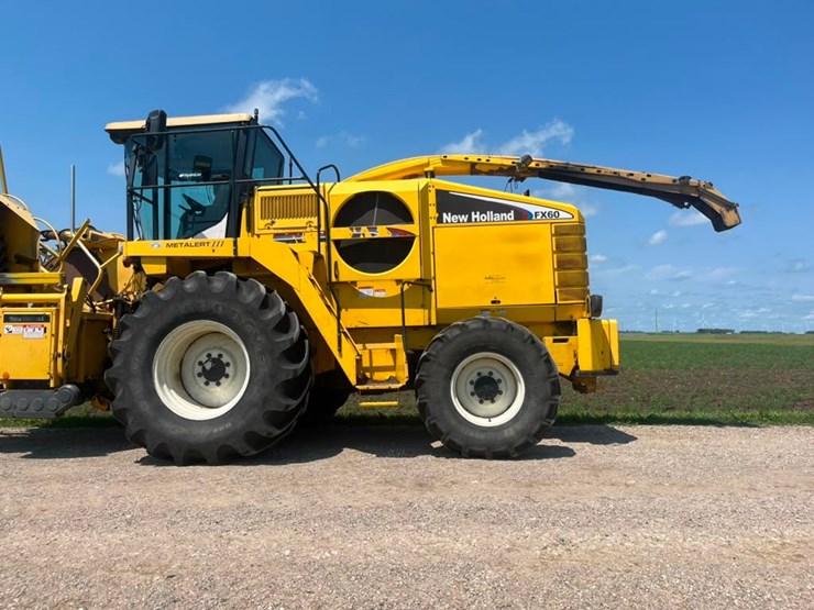 new-holland-fx60-image-4