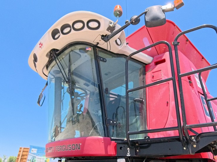 2012-massey-ferguson-9520-image-19