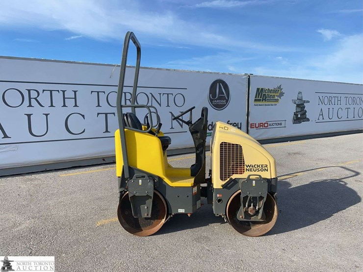 2010-wacker-neuson-rd12a-90-image-5