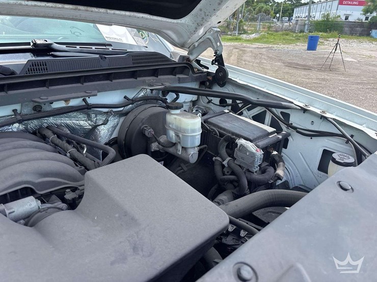 2018-chevrolet-silverado-1500-image-9