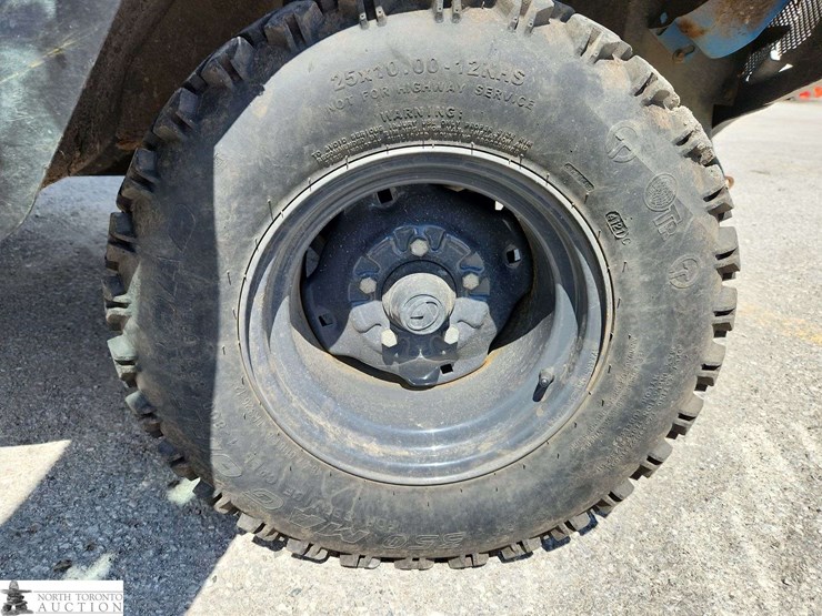 2012-kubota-rtv1100-image-34