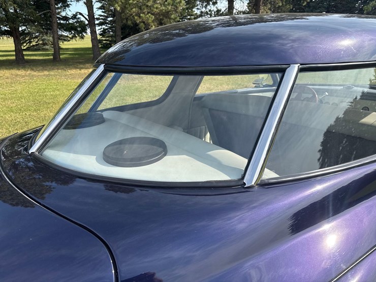1949-studebaker-starlight-coupe-image-12
