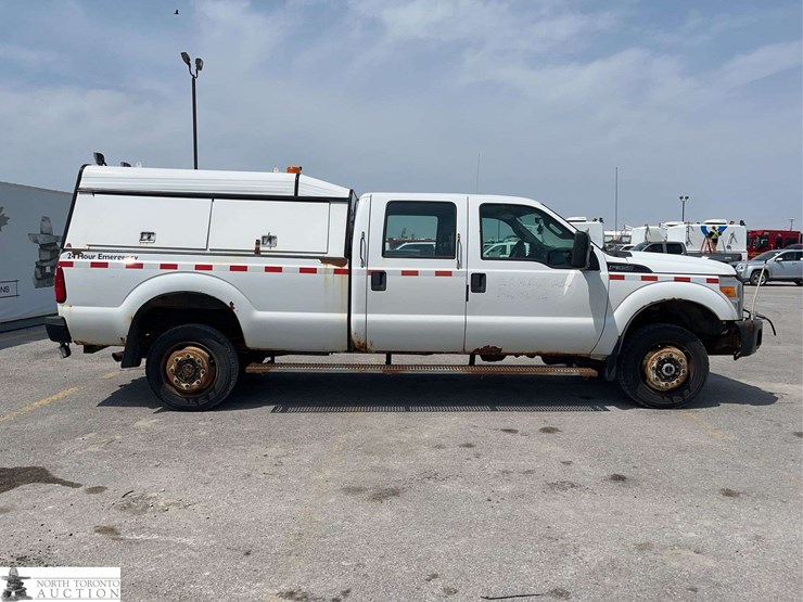 2013-ford-f350-image-4