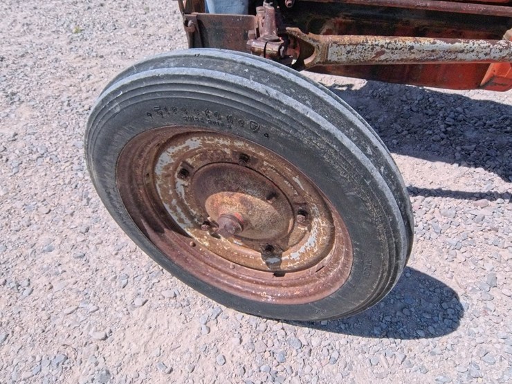 ford-8n-image-10