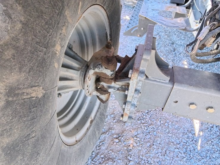 2012-massey-ferguson-9520-image-71