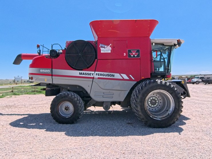 2012-massey-ferguson-9520-image-6